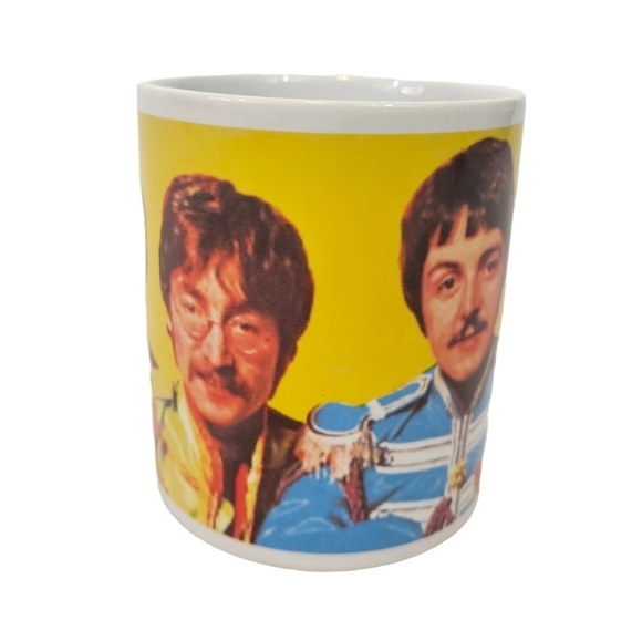 Apple The Beatles Sargent Pepper's‎ Novelty Coffee Mug Tea Cup - Picture 2 of 8
